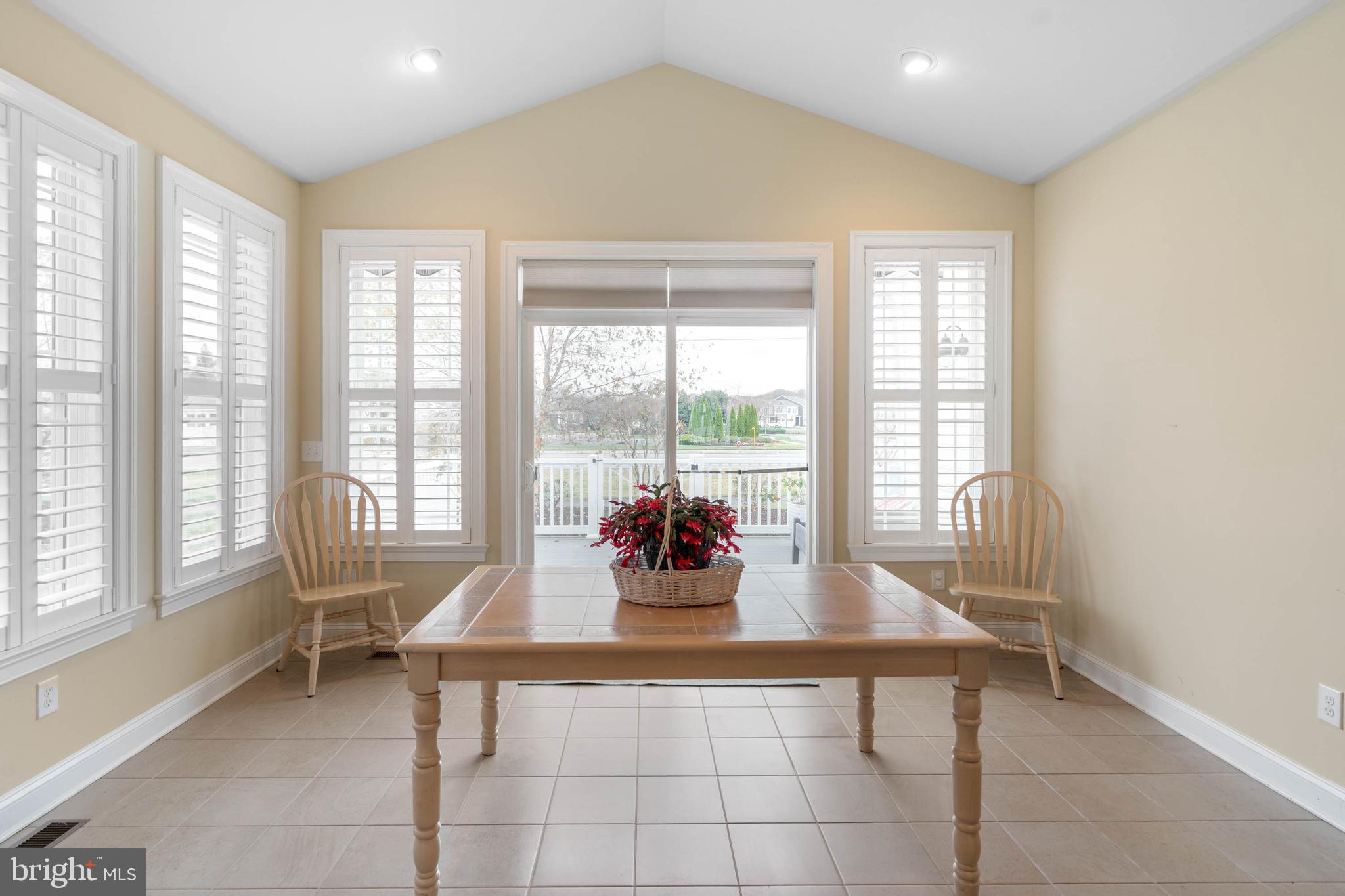 COVENTRY AT BARRINGTON PARK - Residential