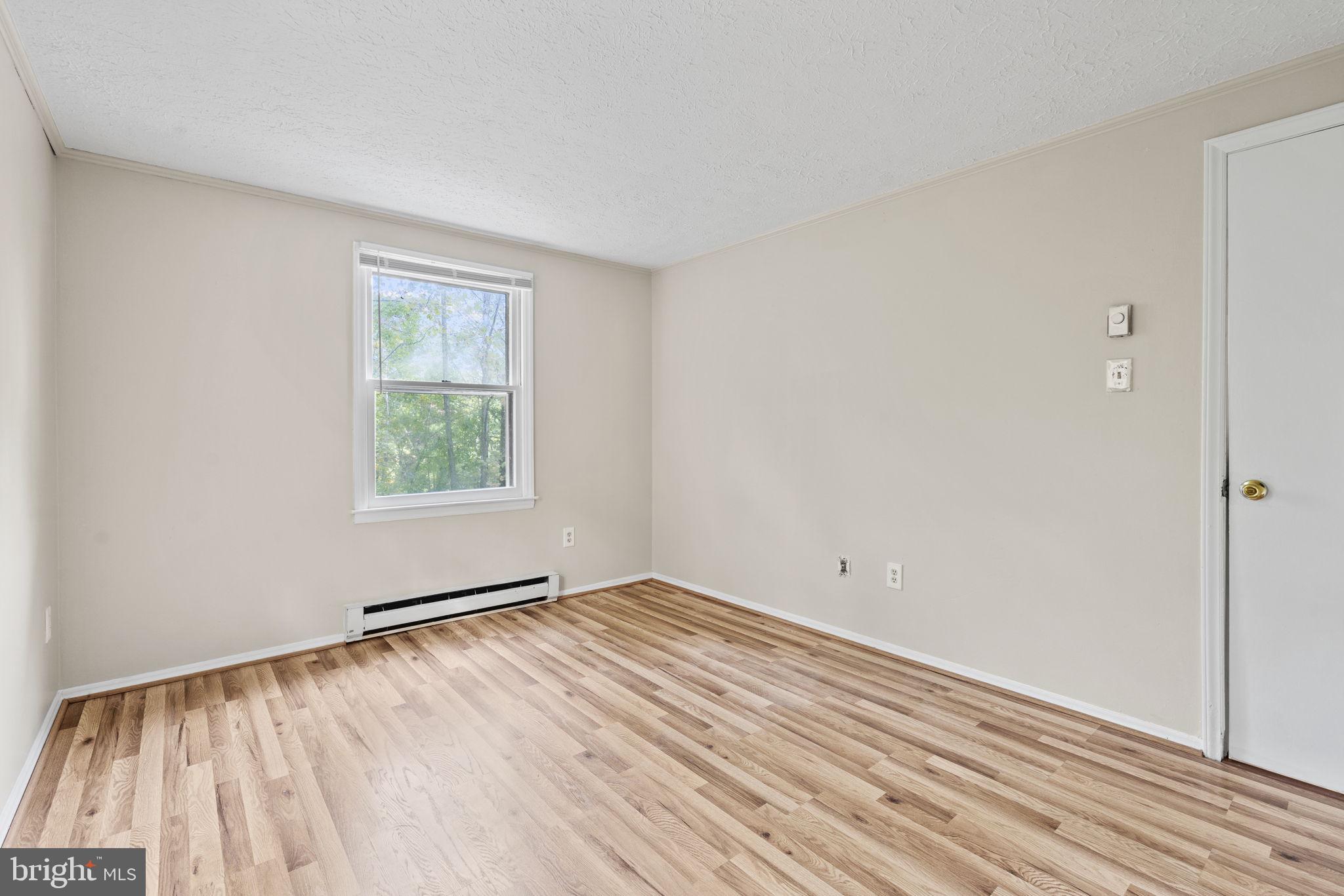 SHANNONDALE - Residential Lease