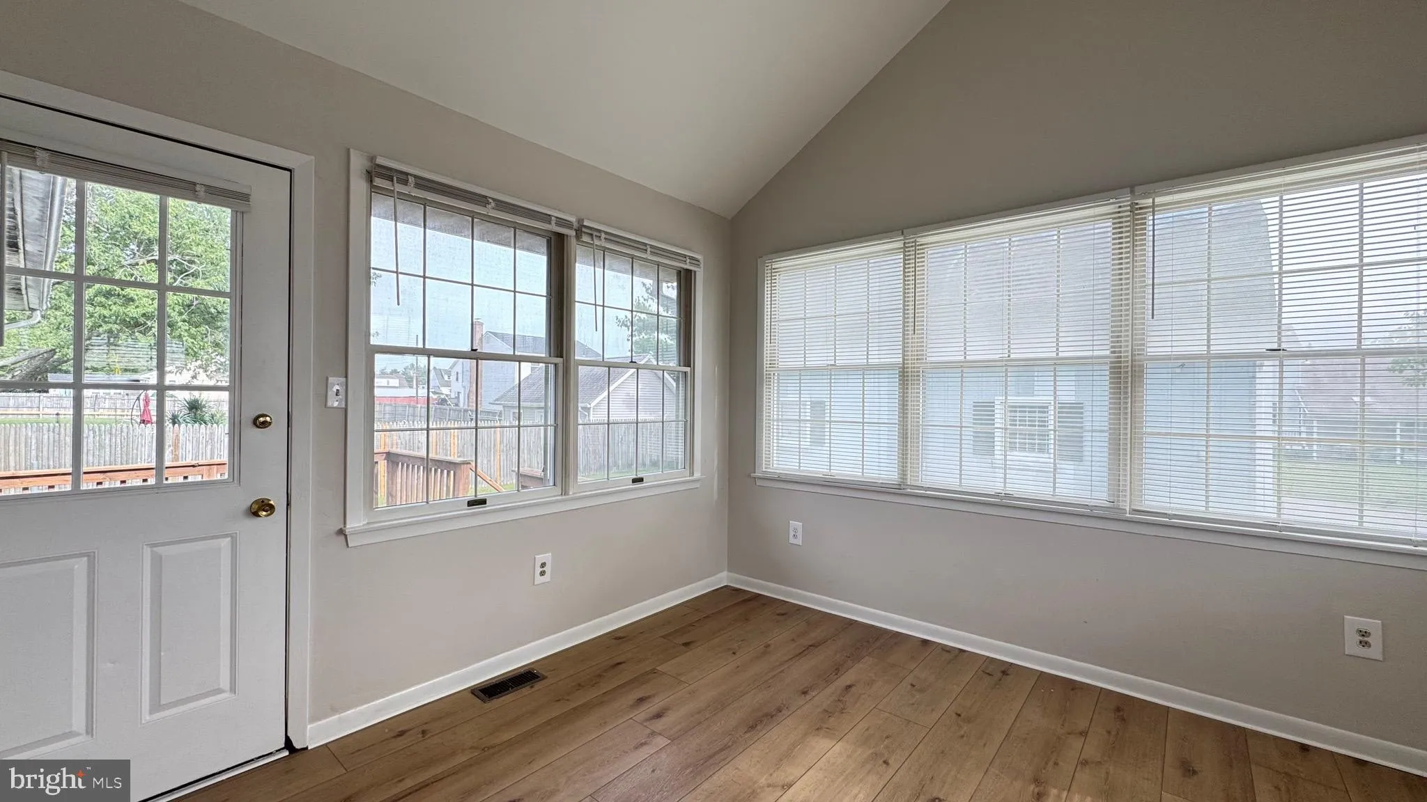 Somerdale, New Jersey 08083, United States, 2 Bedrooms Bedrooms, ,2 BathroomsBathrooms,Residential,Coming Soon,220256