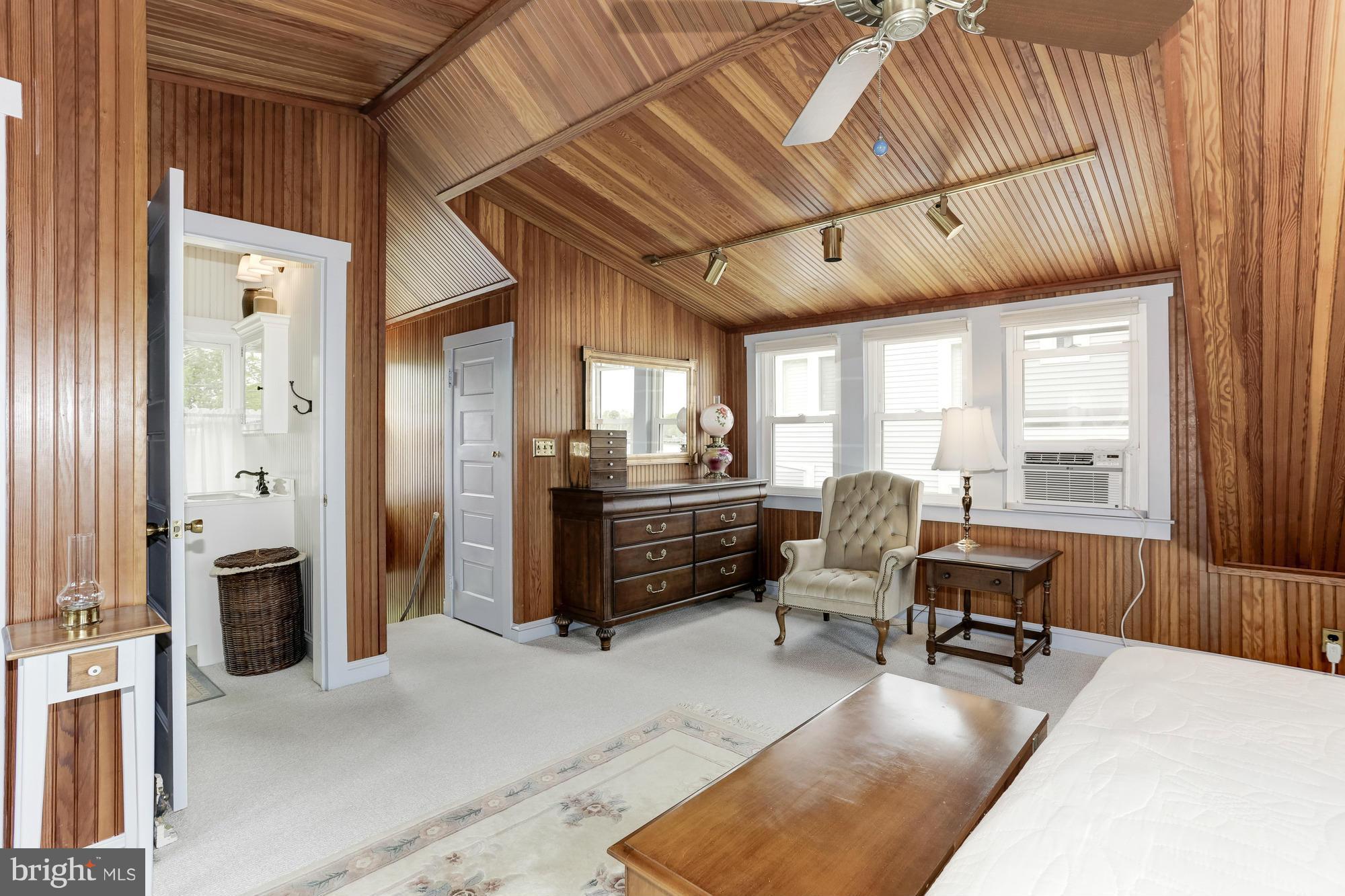 CHALK POINT - Residential