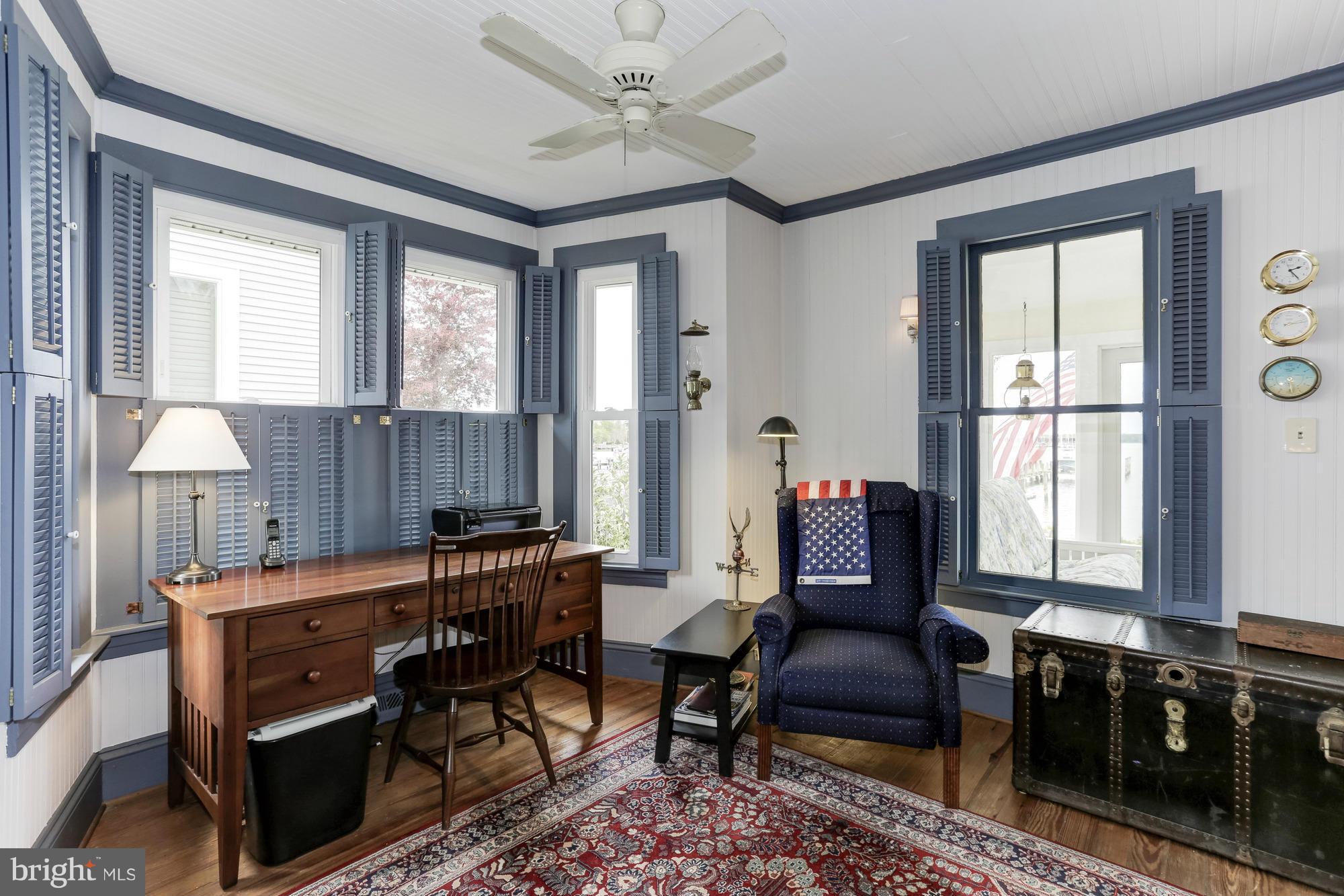 CHALK POINT - Residential