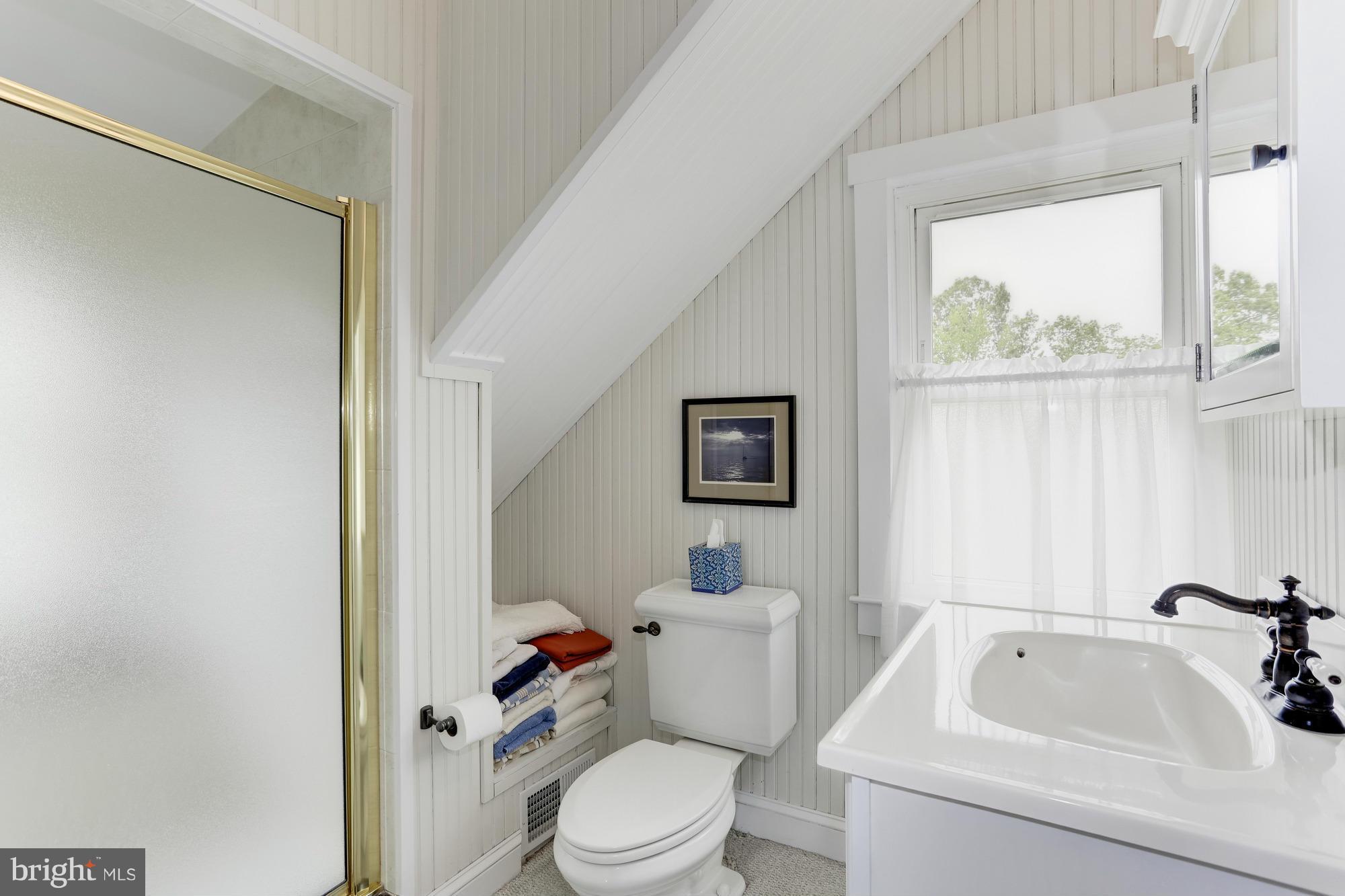 CHALK POINT - Residential