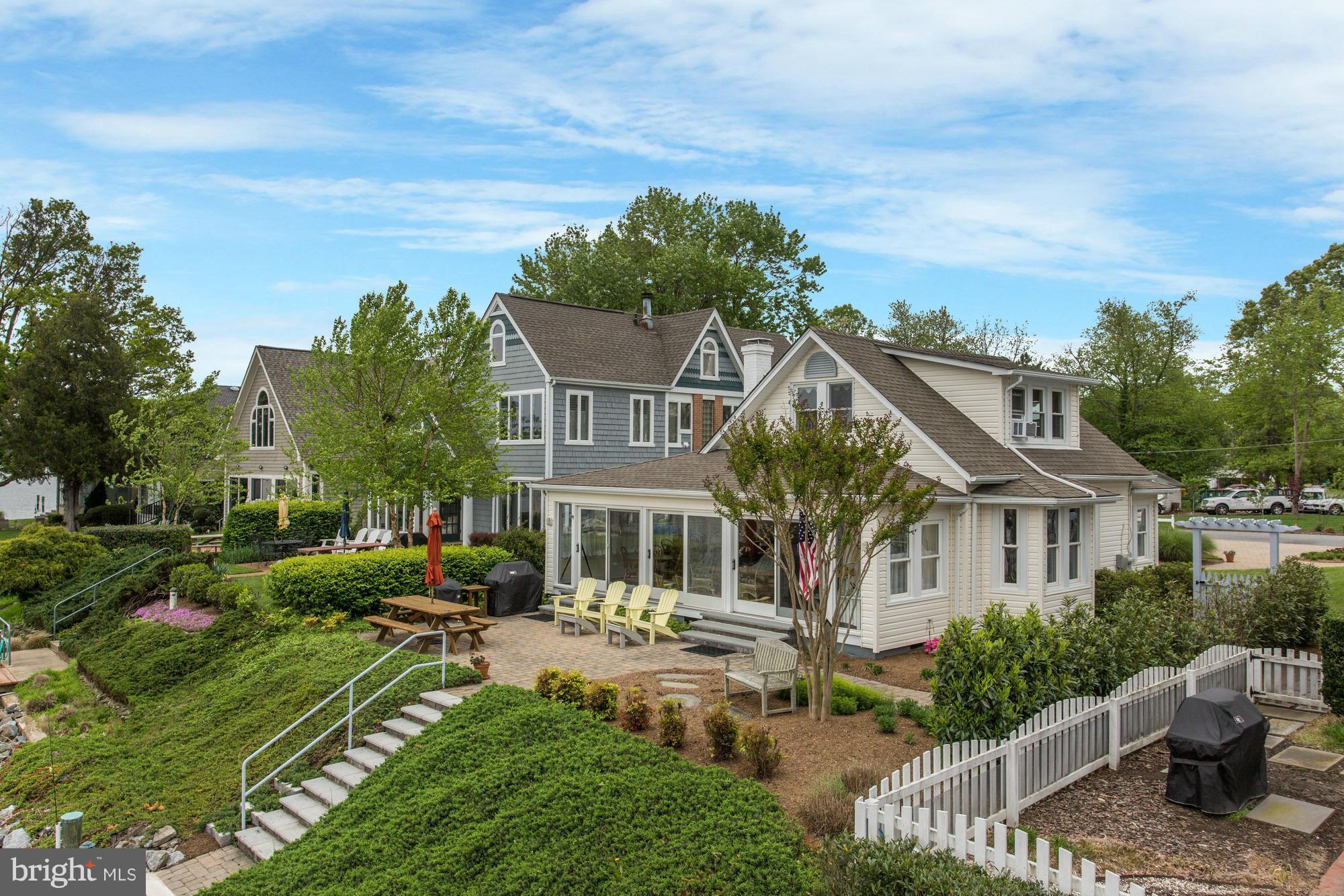 CHALK POINT - Residential