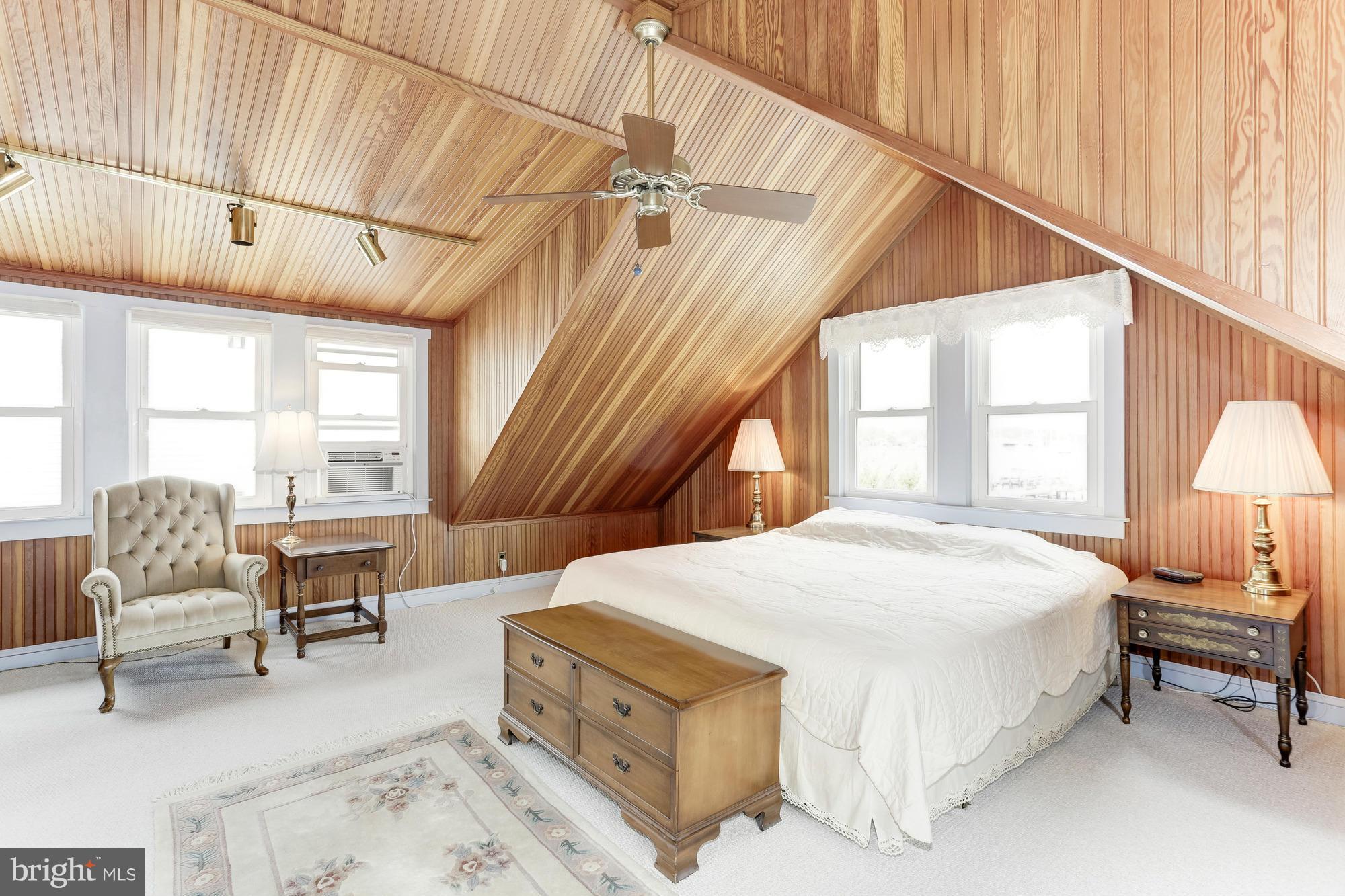 CHALK POINT - Residential