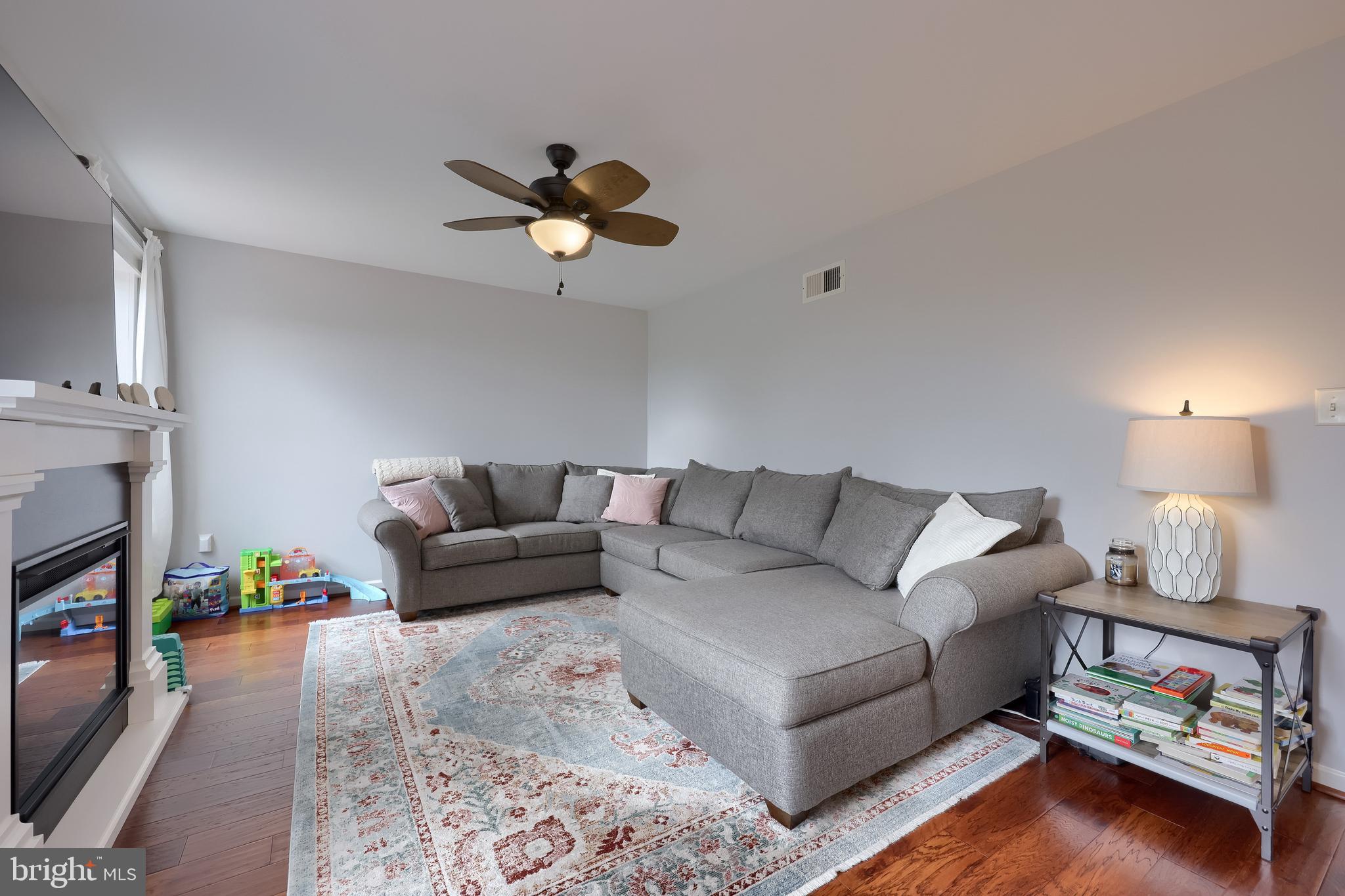 CAMERON WOODS - Residential