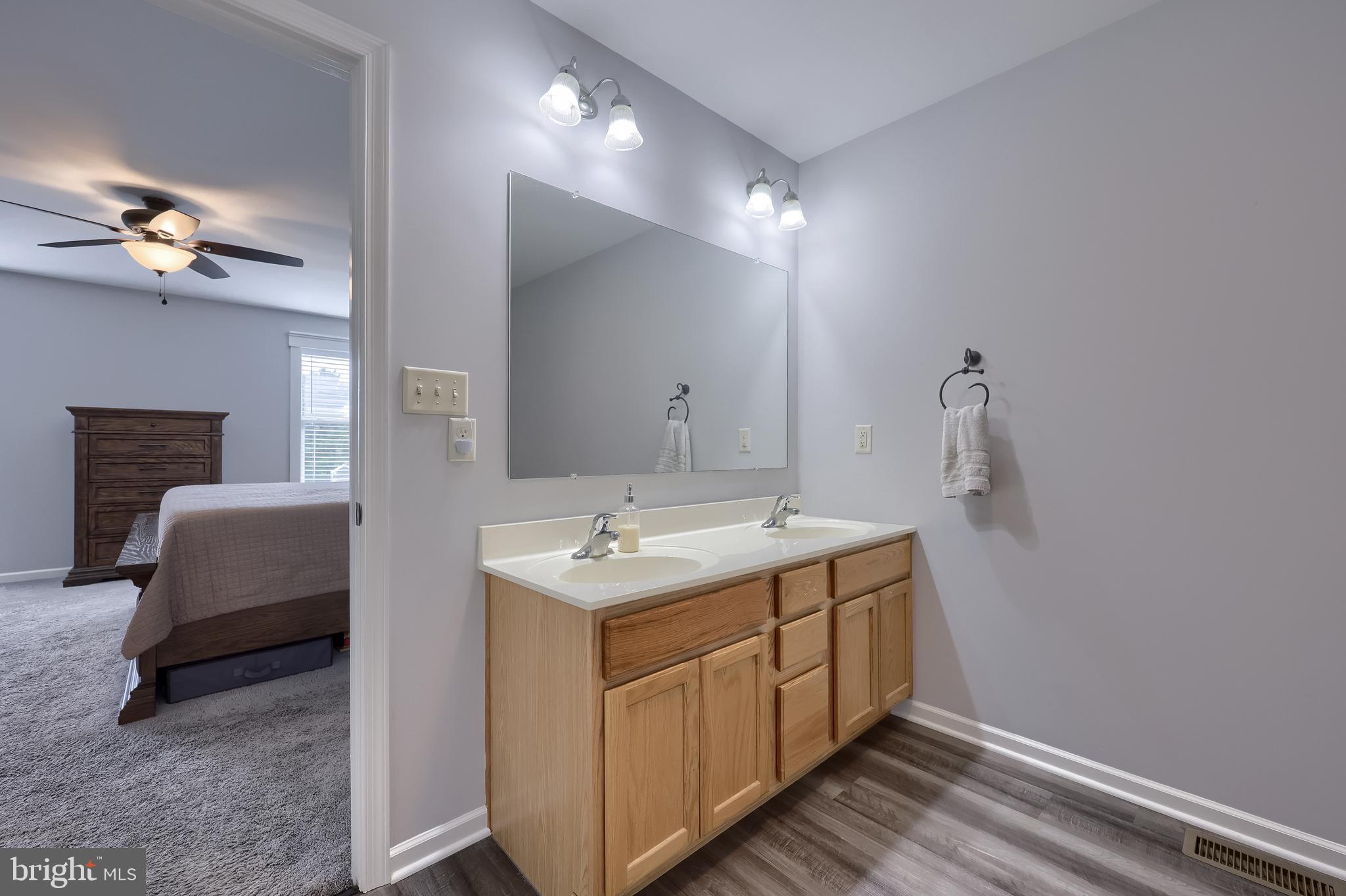 CAMERON WOODS - Residential