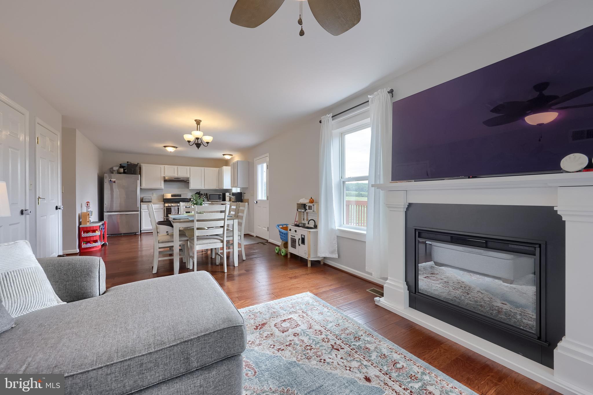 CAMERON WOODS - Residential