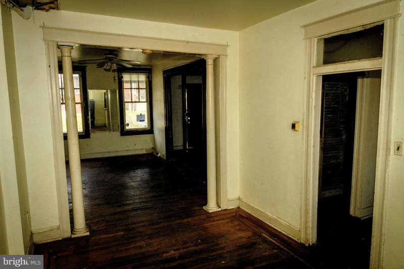 EDMONDSON VIILLAGE - Residential