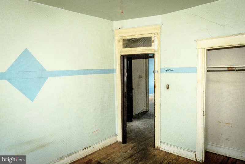 EDMONDSON VIILLAGE - Residential