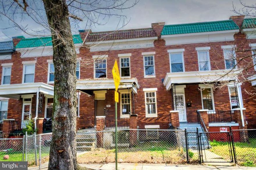 4 bedrooms, 1 bath in Edmondson Village. Close to Shops & Public Transportation. Property needs work. Property eligible under Freddie Mac First Look Initiative (homeowners only) thru 5/1/17.SOLD AS-IS.GR/HOA/FF fees TBD by buyer.Seller pays NO transfer/recordation costs.>>AGENTS SEE AGENT REMARKS FOR OFFER INSTRUCTIONS.