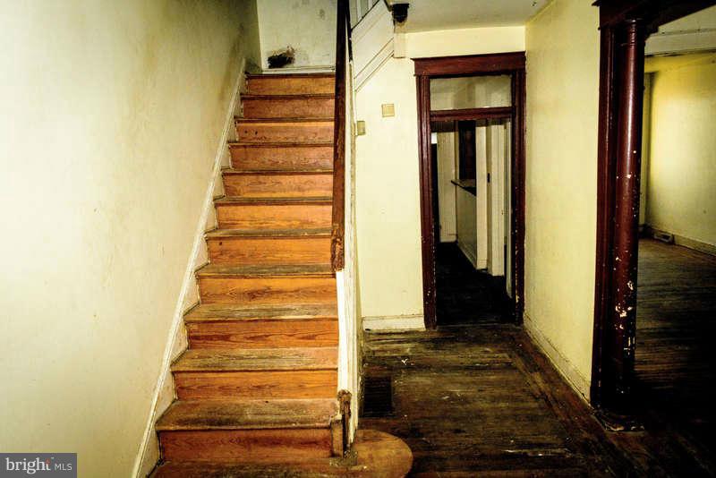 EDMONDSON VIILLAGE - Residential