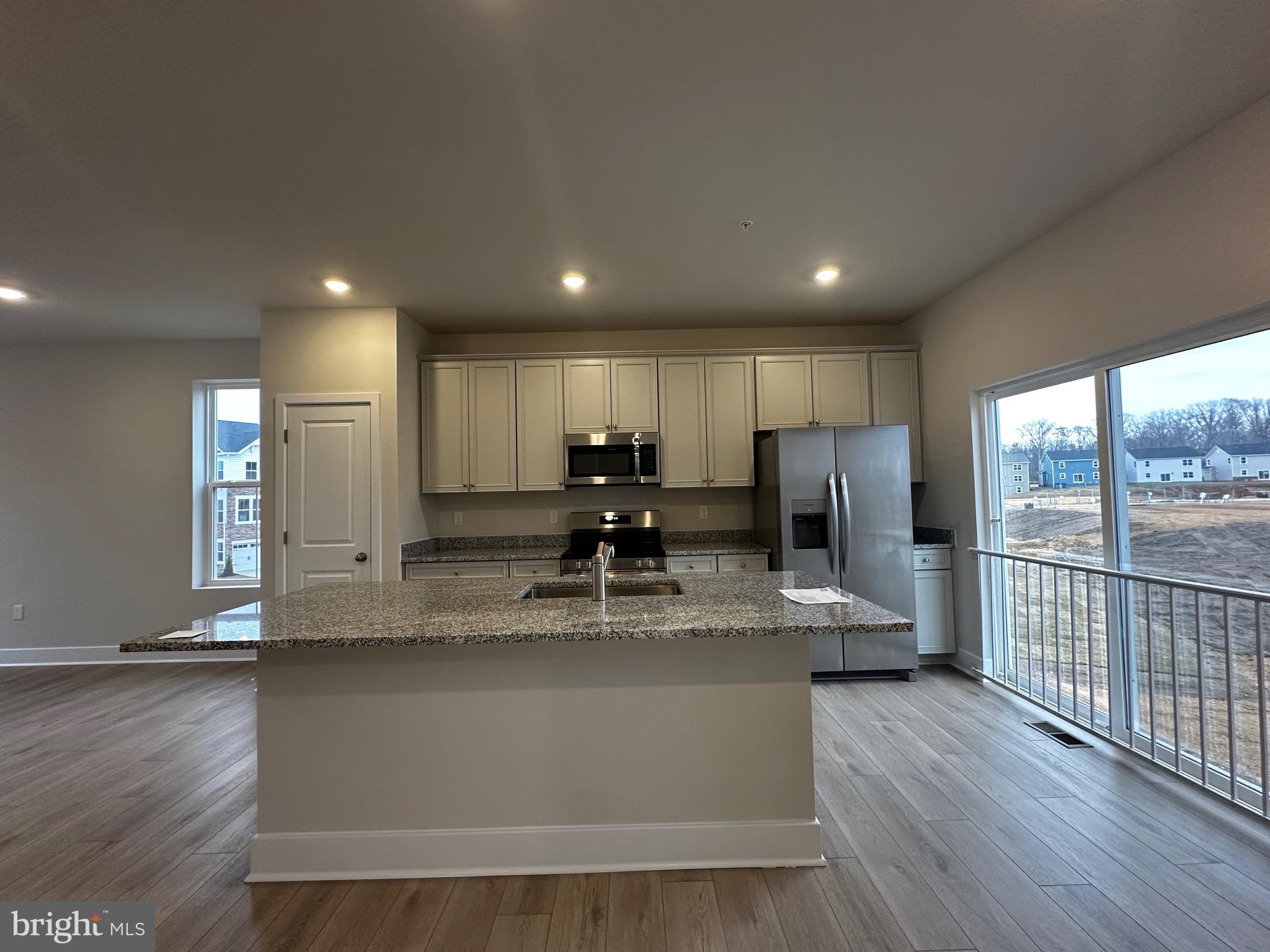 ST CHARLES - Residential