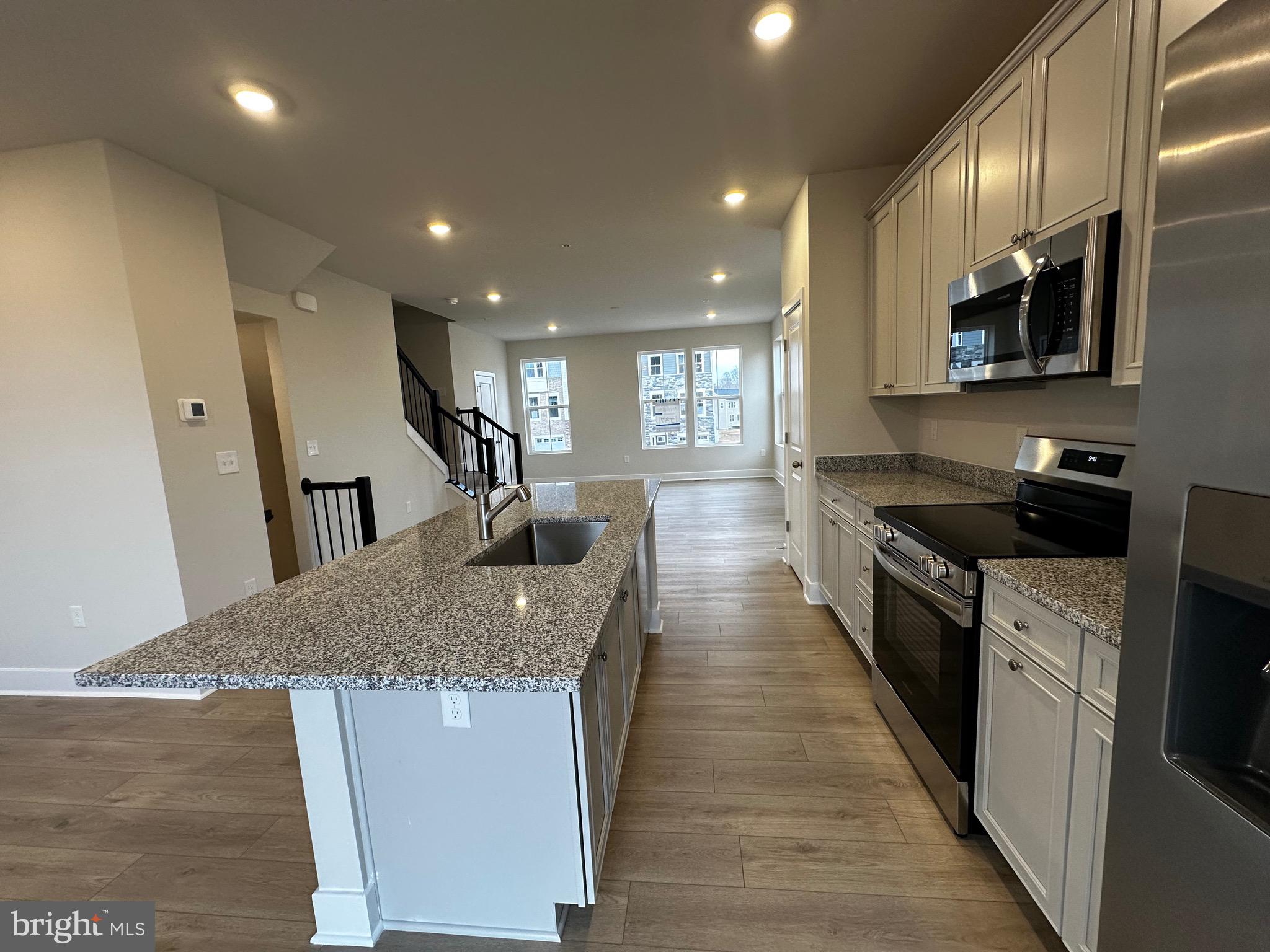 ST CHARLES - Residential