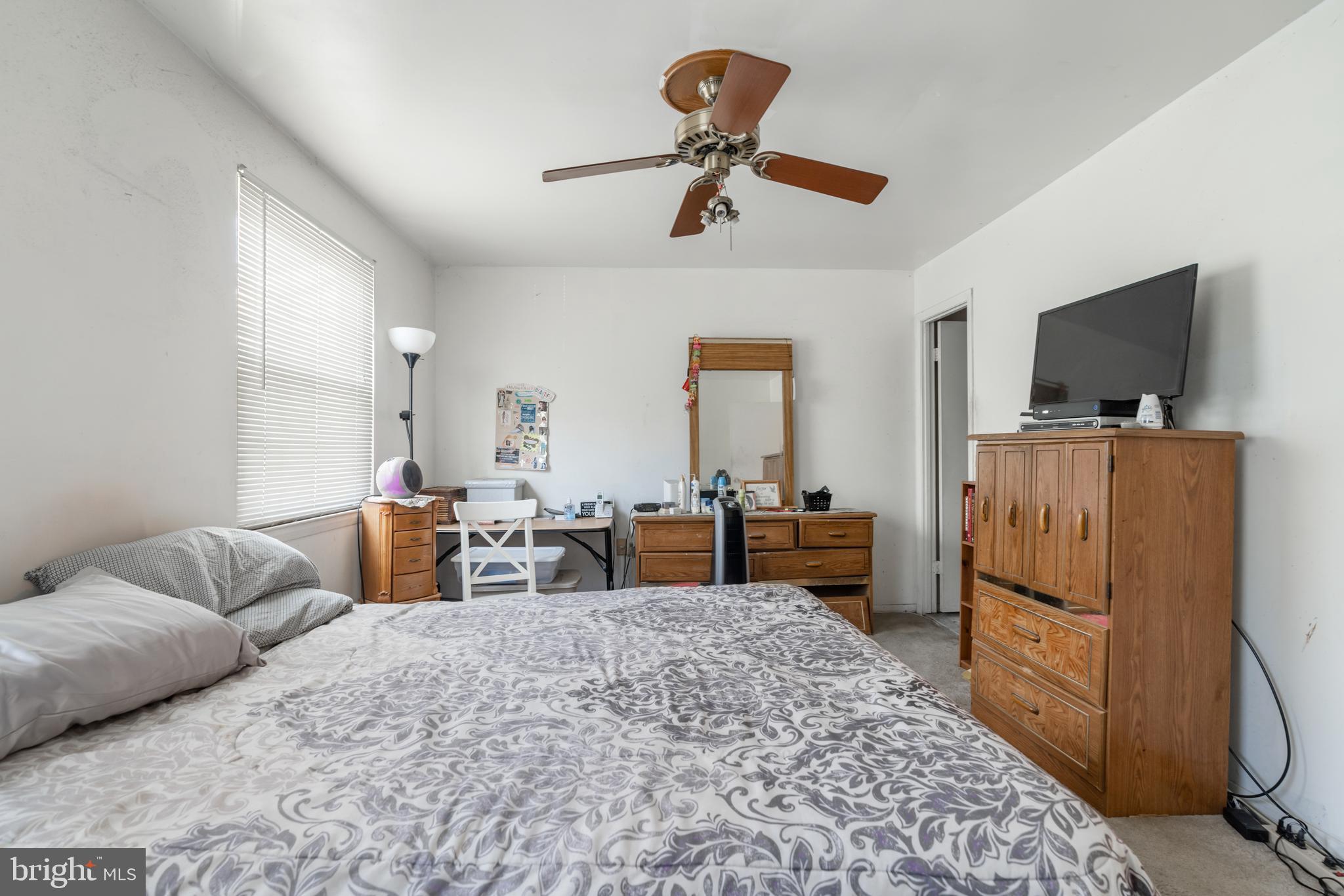 OLDE MILL ESTATES - Residential