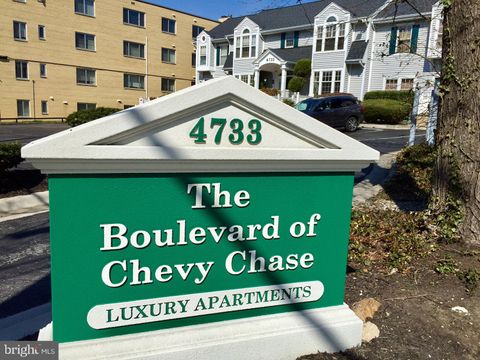 Photo of 4733 Bradley Boulevard #11, CHEVY CHASE, MD 20815 (MLS # MDMC2199218)