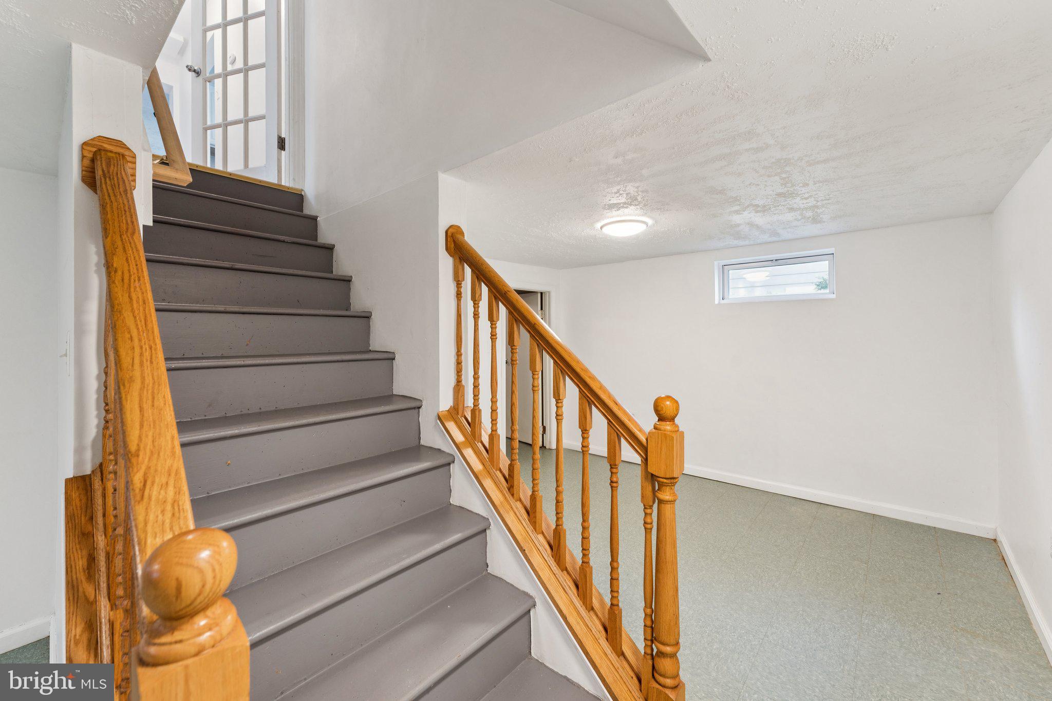 MASON TERRACE - Residential Lease