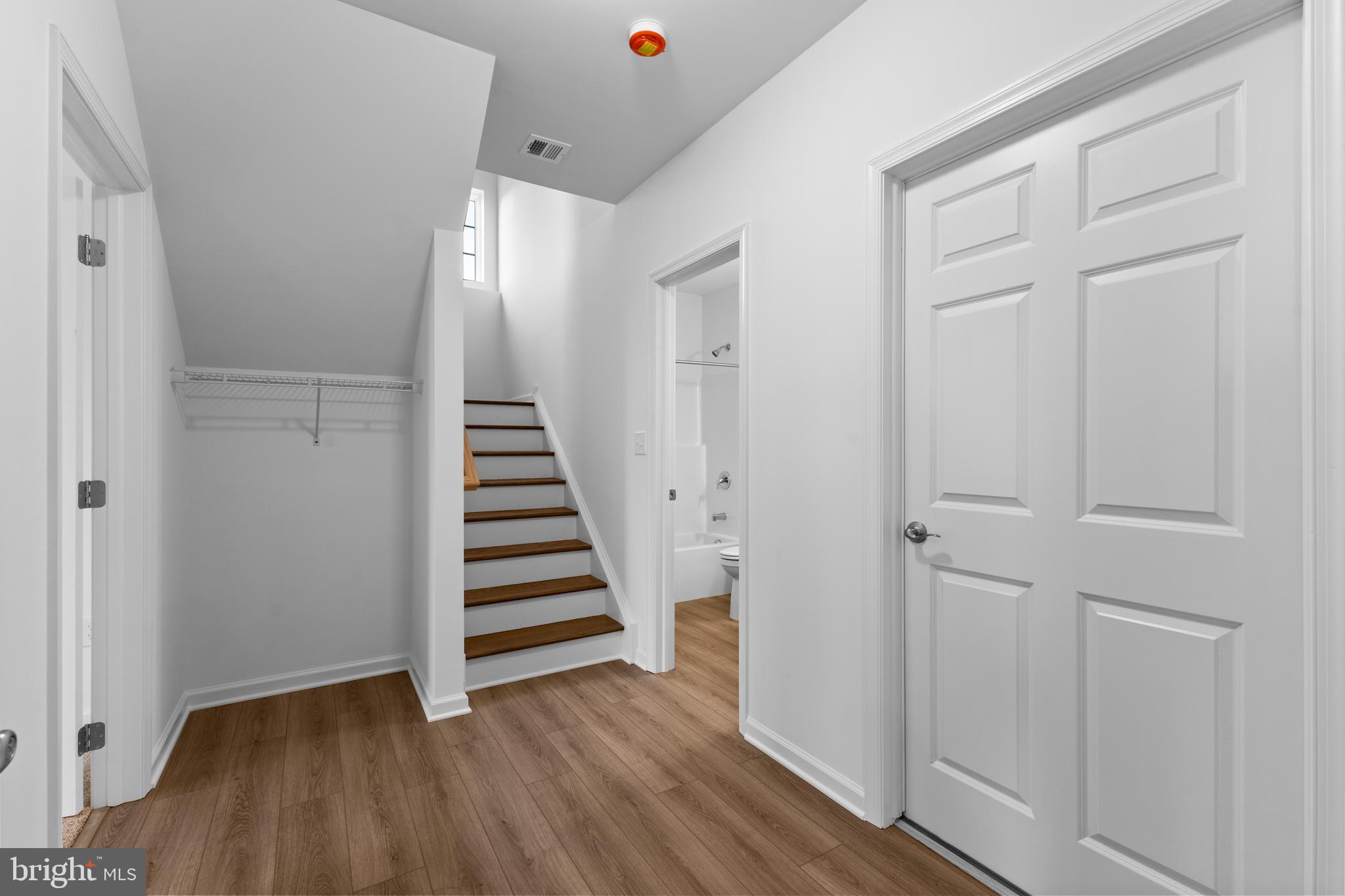 STEEPLECHASE NORTH - Residential