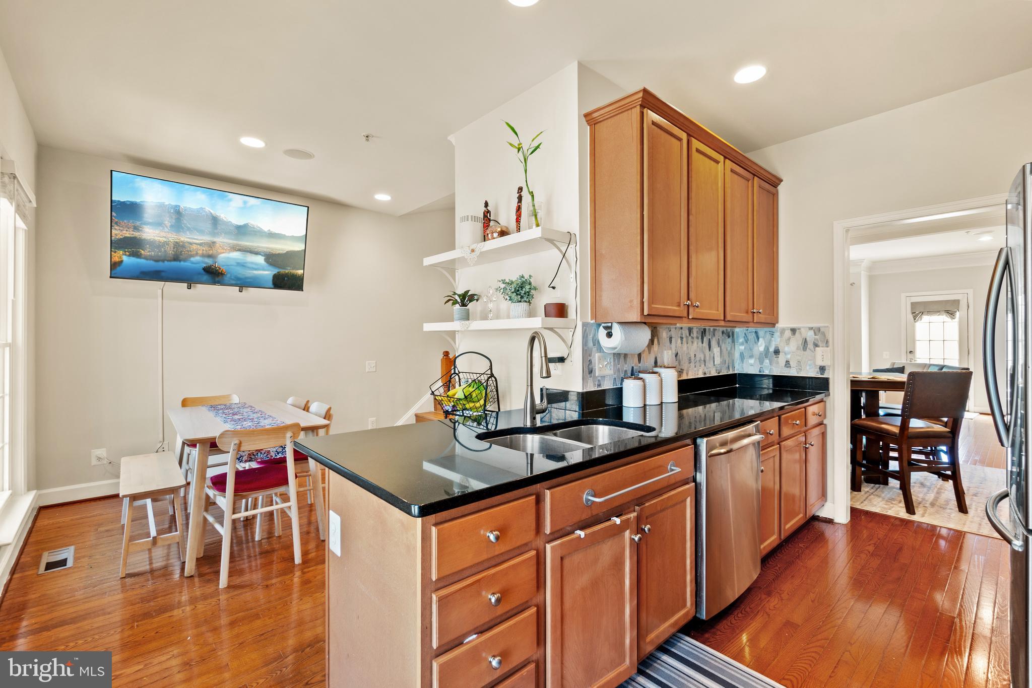 OAKLAWN - Residential