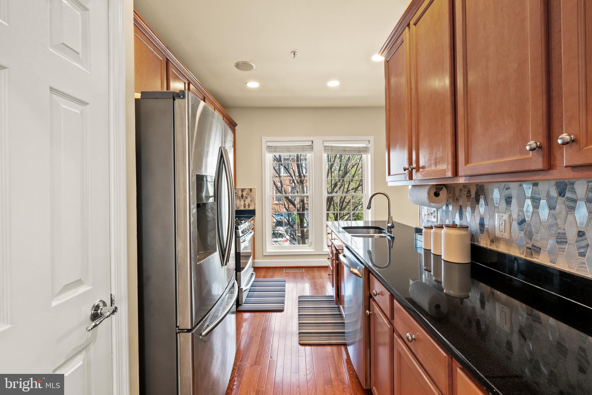 OAKLAWN - Residential