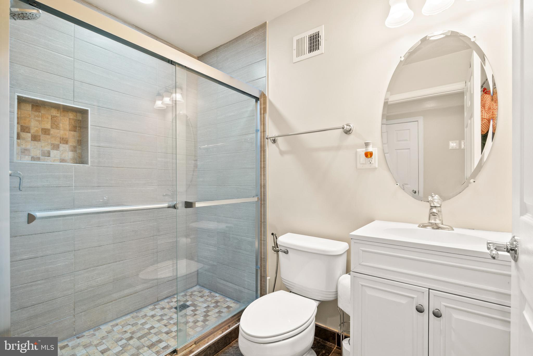 OAKLAWN - Residential