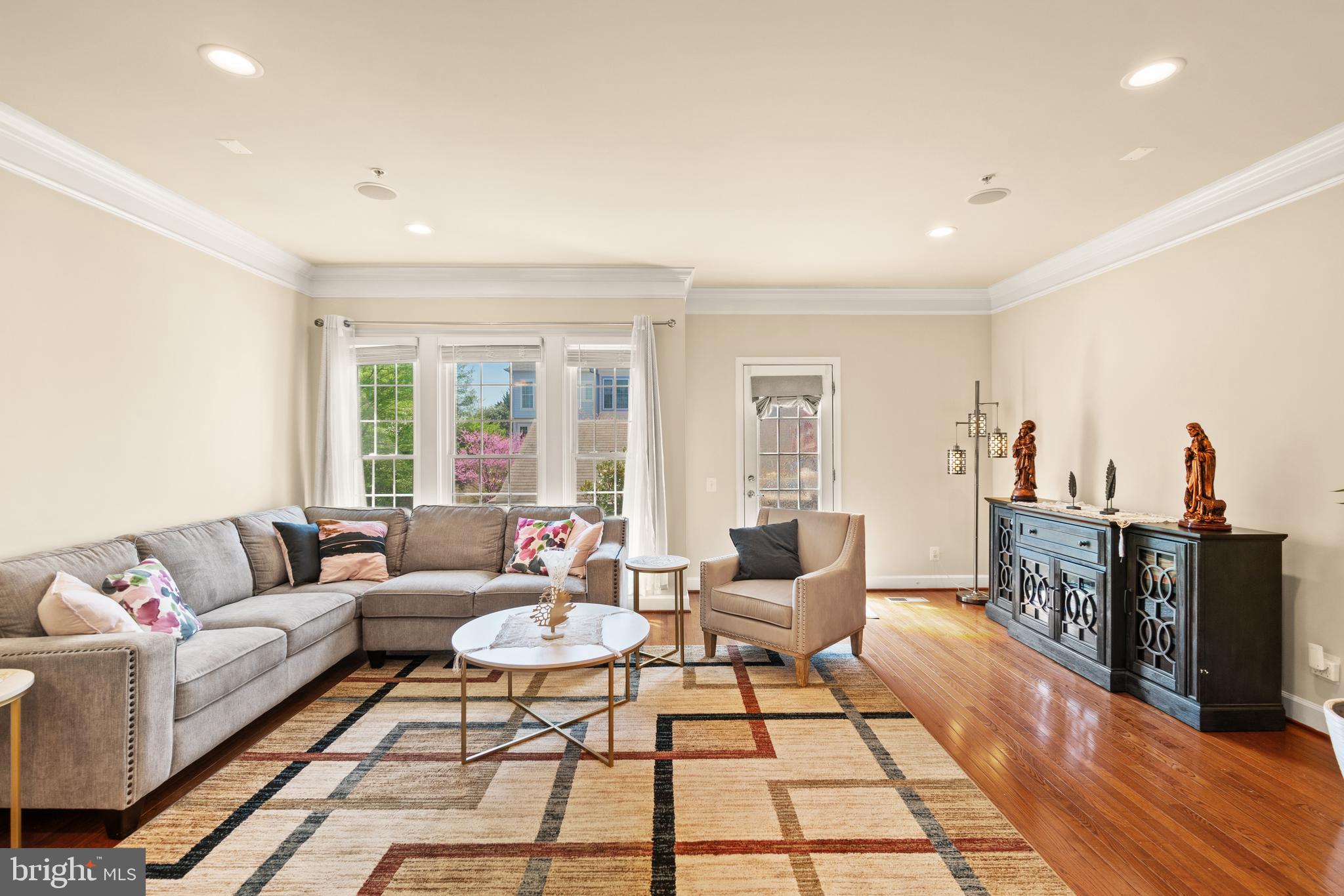 OAKLAWN - Residential