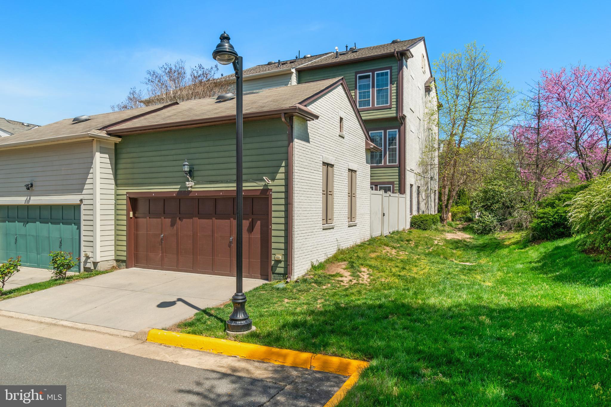 OAKLAWN - Residential