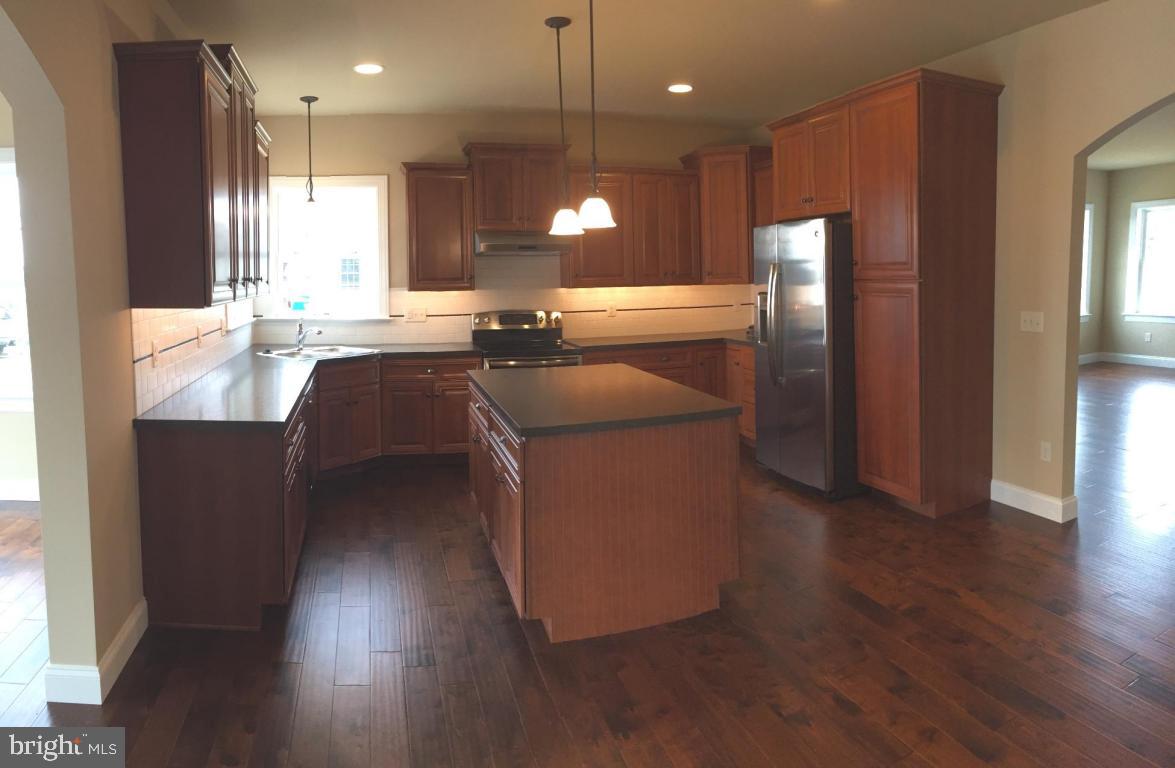 THE EAST MEADOW - Residential