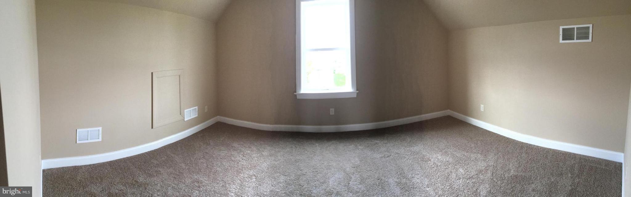 THE EAST MEADOW - Residential