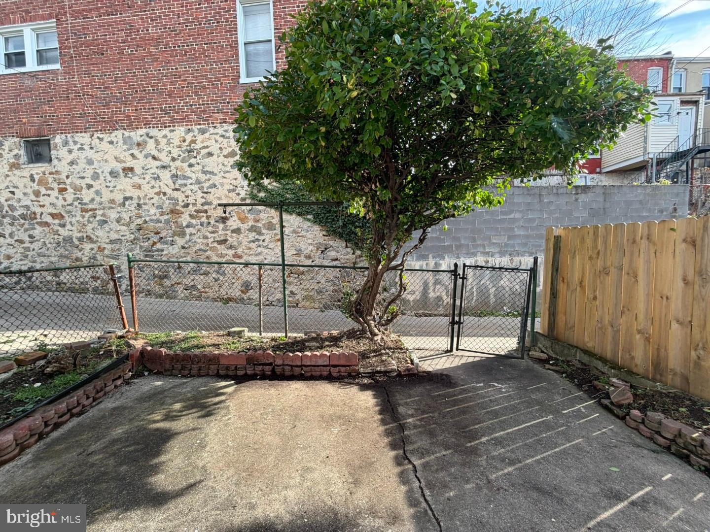 EDMONDSON - Residential