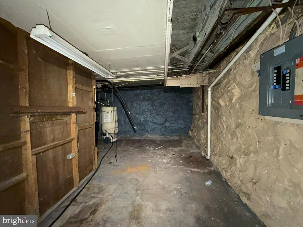 EDMONDSON - Residential