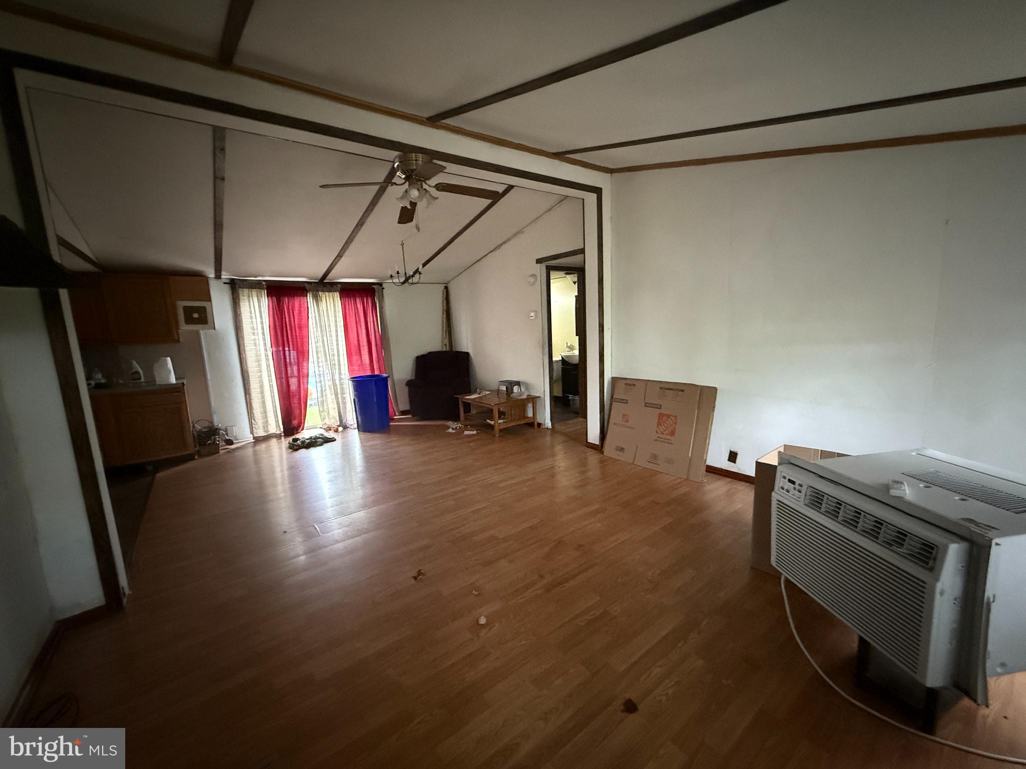 NEWBERRY ESTATES MHP - Residential