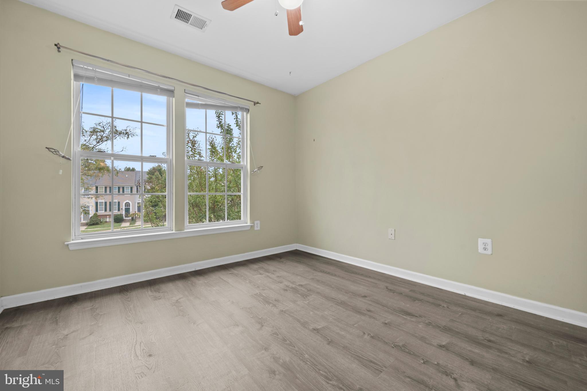 KINGSVIEW RIDGE - Residential