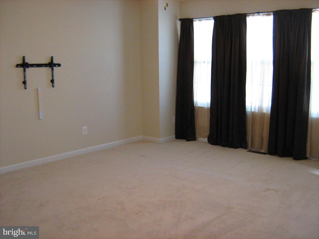 HAWTHORNE RIDGE - Residential