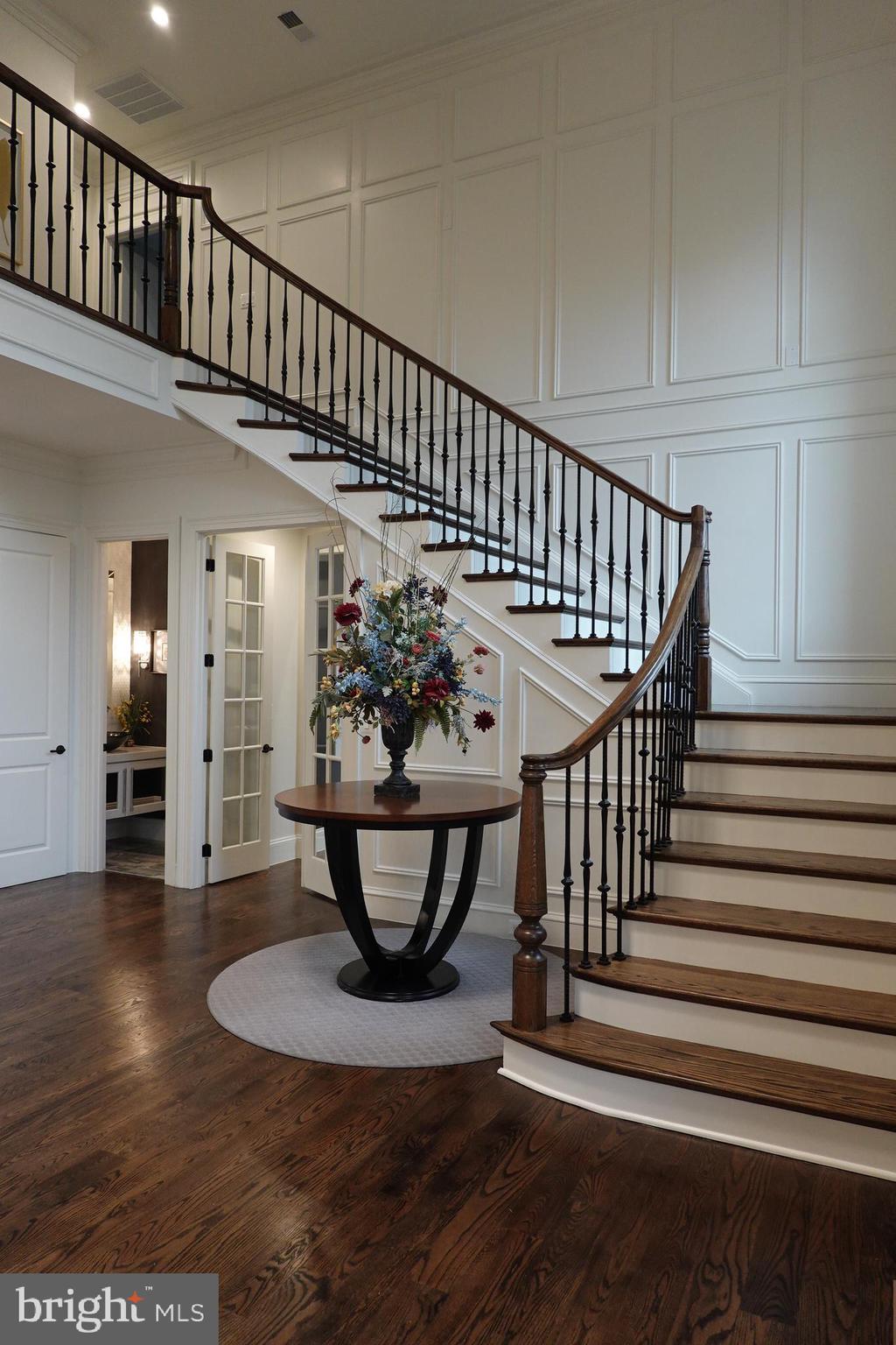 BROYHILL LANGLEY ESTATES - Residential