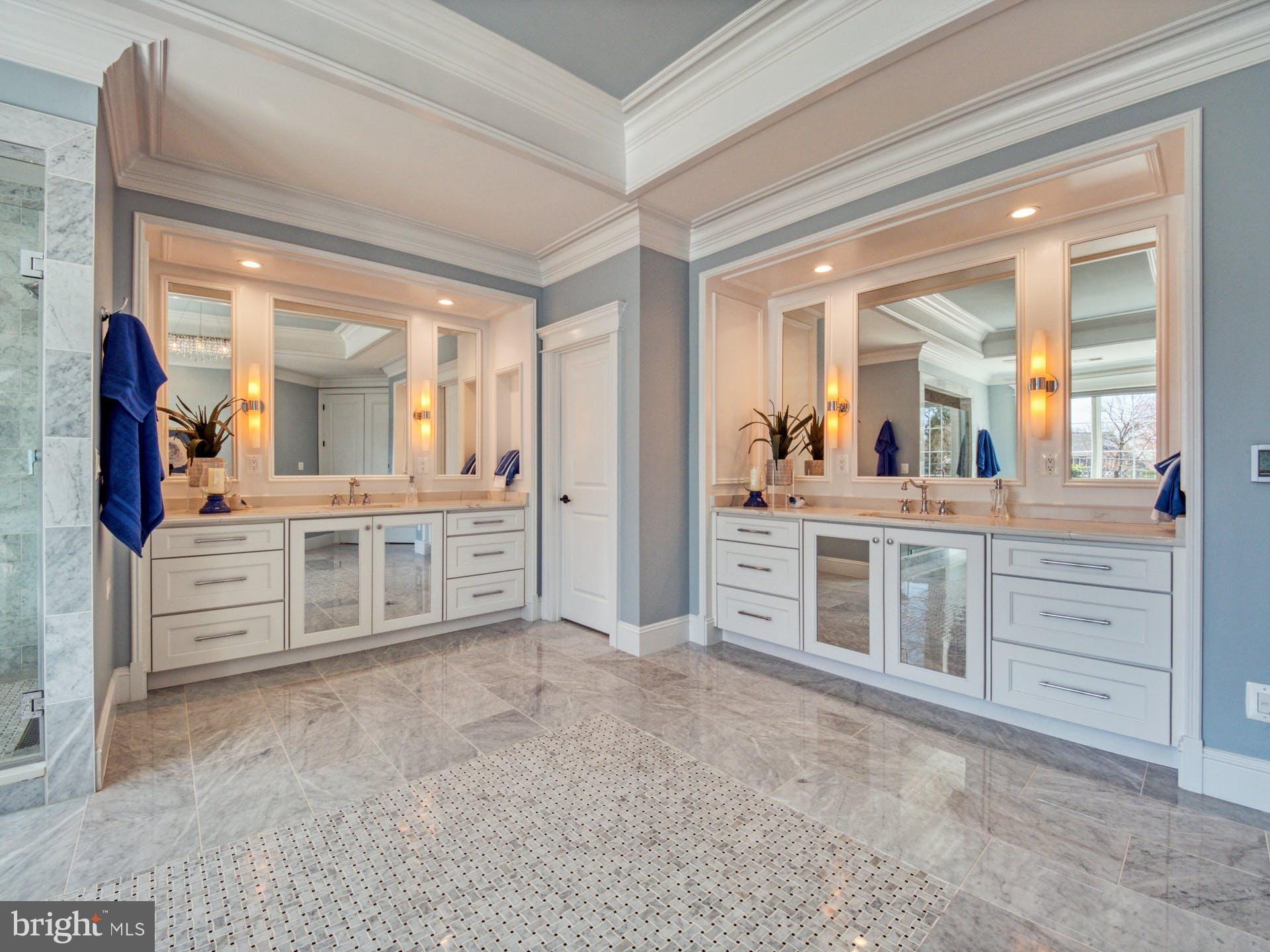 BROYHILL LANGLEY ESTATES - Residential