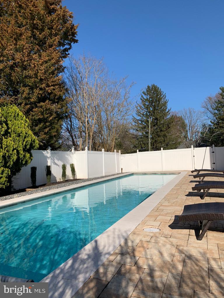 BROYHILL LANGLEY ESTATES - Residential