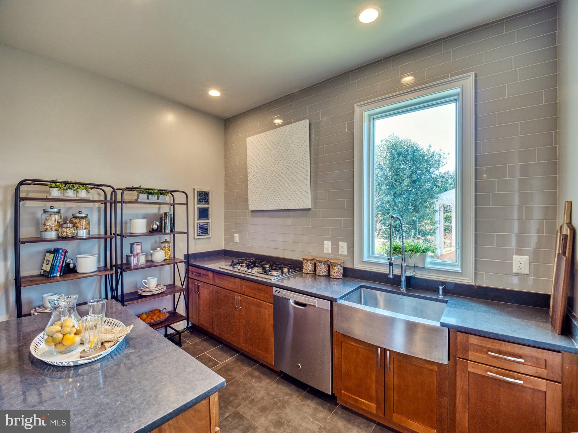 BROYHILL LANGLEY ESTATES - Residential