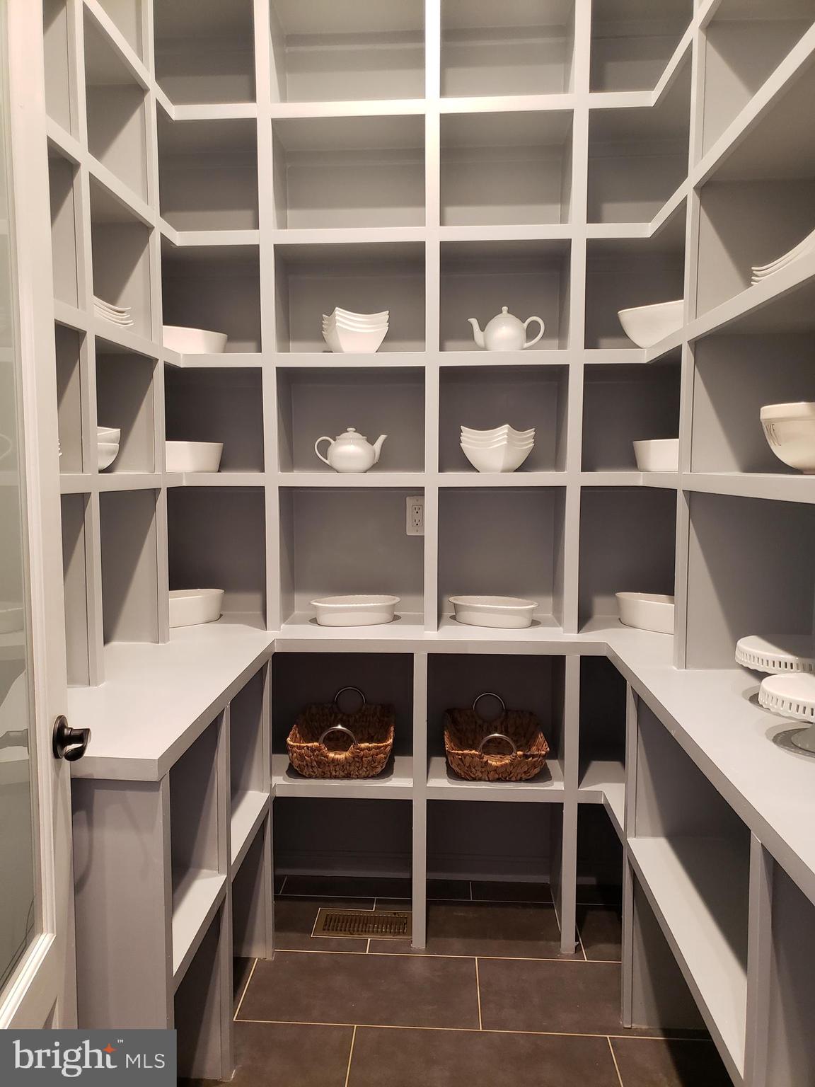 BROYHILL LANGLEY ESTATES - Residential