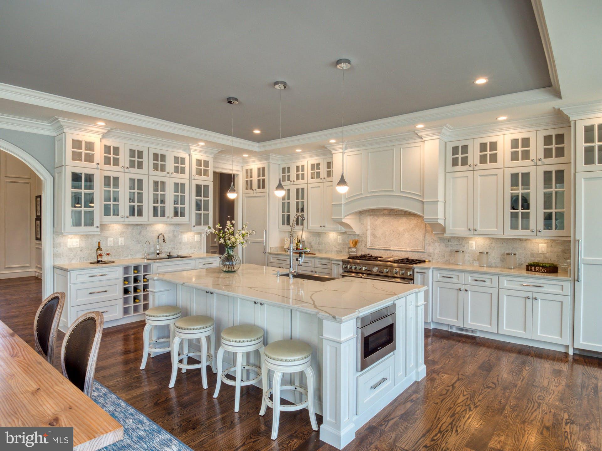 BROYHILL LANGLEY ESTATES - Residential