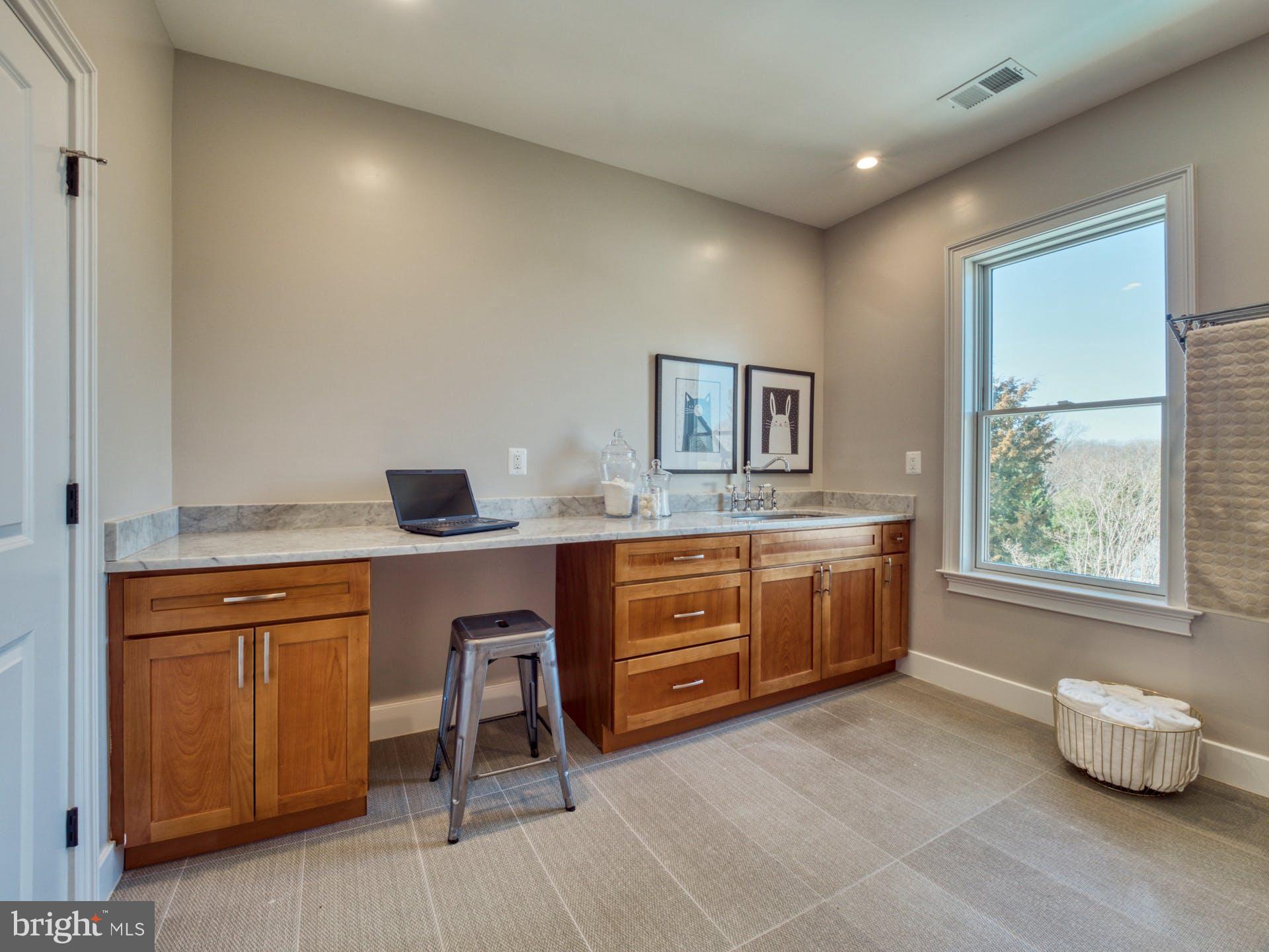 BROYHILL LANGLEY ESTATES - Residential