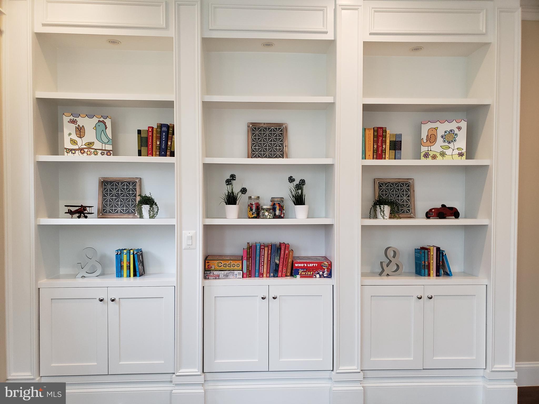 BROYHILL LANGLEY ESTATES - Residential