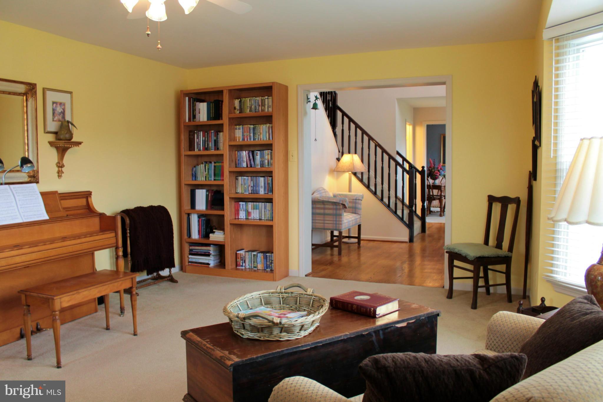 HIGHLAND VIEW ESTATES - Residential