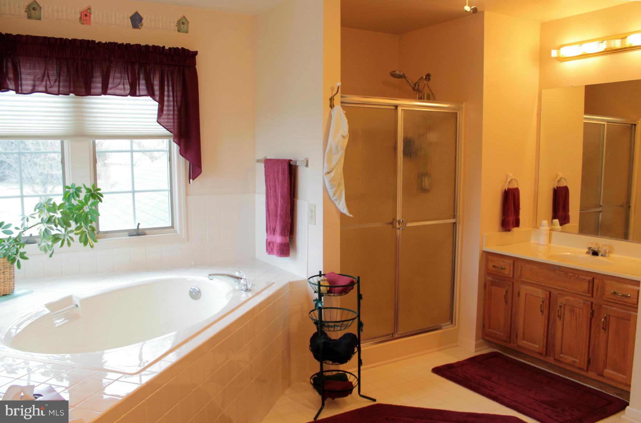 HIGHLAND VIEW ESTATES - Residential