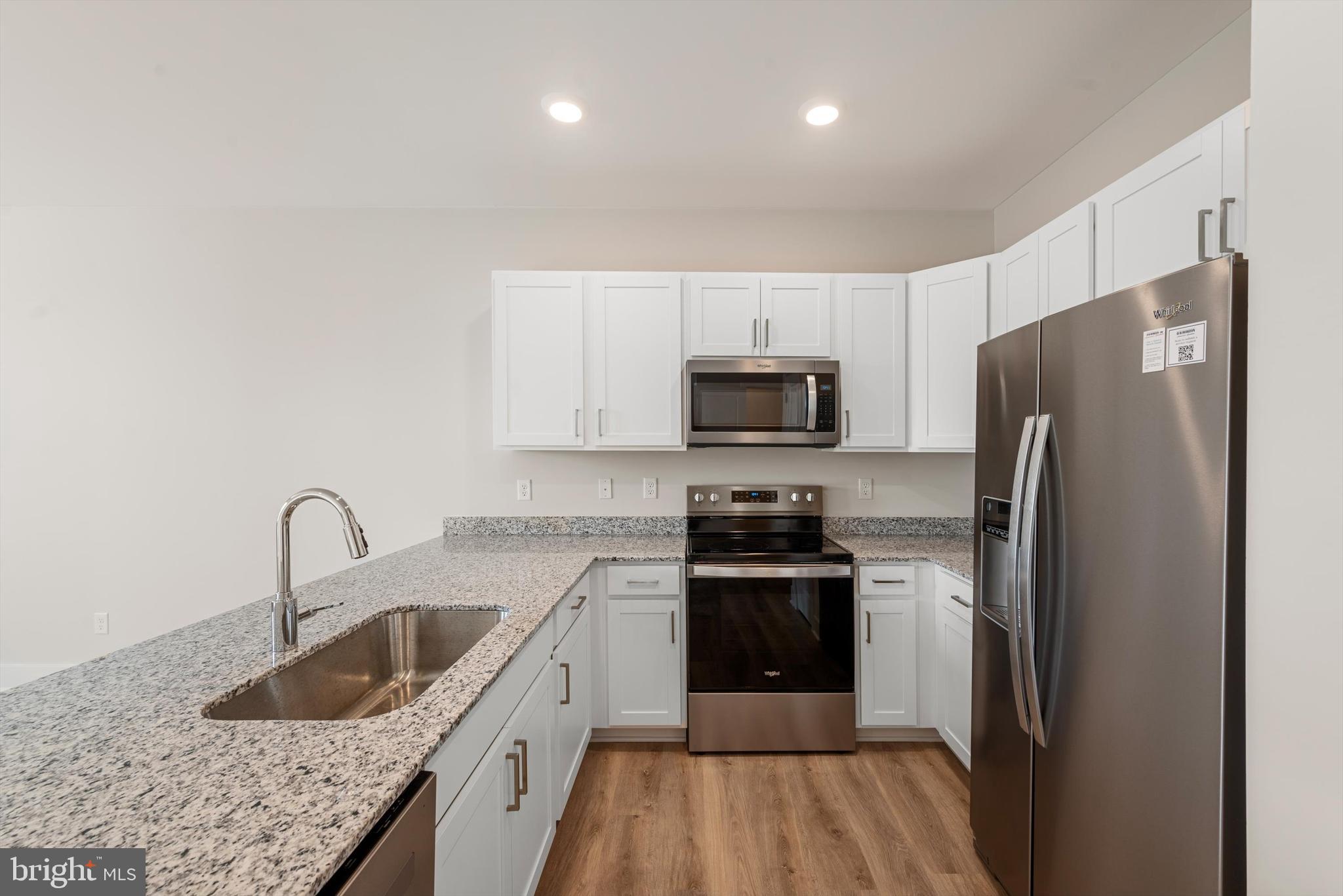 RETREAT AT WINDING CREEK - Residential Lease