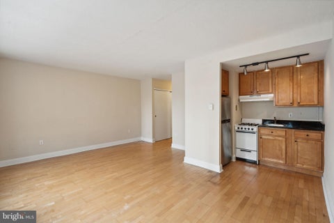 Photo of 2101 Chestnut Street #722, PHILADELPHIA, PA 19103 (MLS # PAPH2601900)