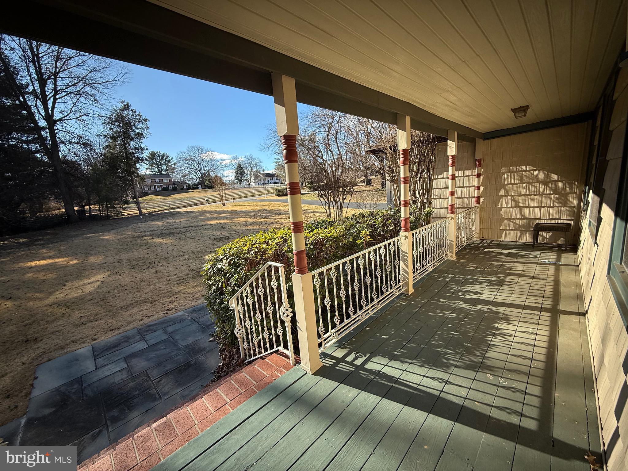 9608 BURKE VIEW AVENUE