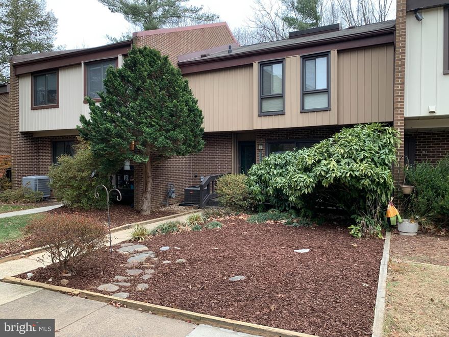 This large, updated townhome boasts a large skylight with a 2-story atrium in the center of the home! You can enjoy the sunshine and moonlight from the kitchen, living room, or even your bedroom.  Hard flooring throughout (no carpet).  Updated kitchen and all baths with quartz and granite surfaces.   Newer roof, furnace, AC, and hot-water heater, ceiling fans, LED lighting and other updates throughout.  Finished basement with large open area, half-bath and additional rooms for storage.   The rear features a large deck, gardening boxes and also wooded and golf course views.  Enjoy the serenity of Reston's woods, trails, lakes and other amenities!
Getting around is easy with a bus stop at your doorstep, Reston Parkway one block away, and the new metro station is just one mile away. For entertainment, the Reston Town Center is less than two miles away, the Hunters Woods RCC is one half mile, and there is a golf course and walking/biking trail in your back yard!