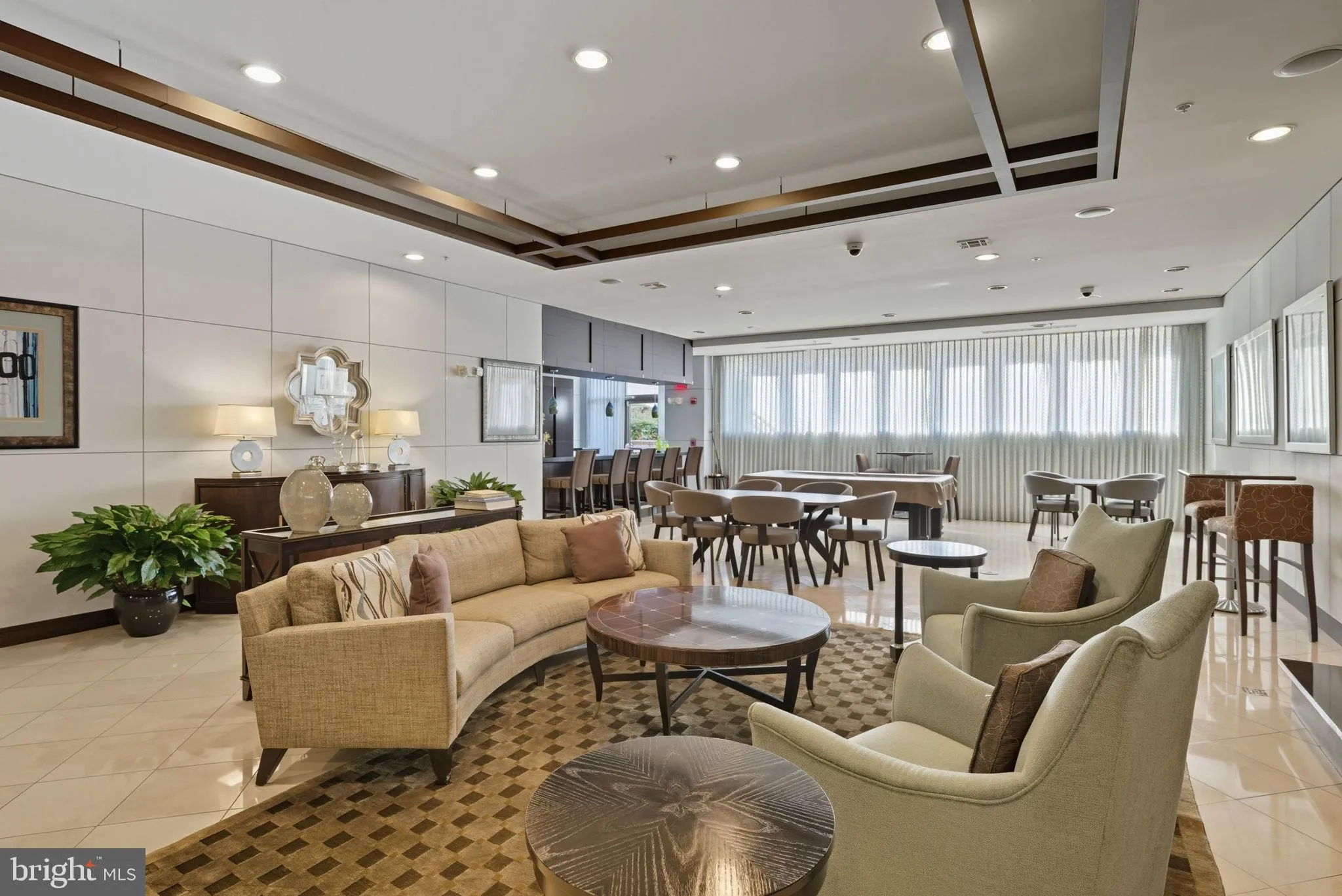 Reston, Virginia 20190, United States, 2 Bedrooms Bedrooms, ,2 BathroomsBathrooms,Residential,Pending,214265