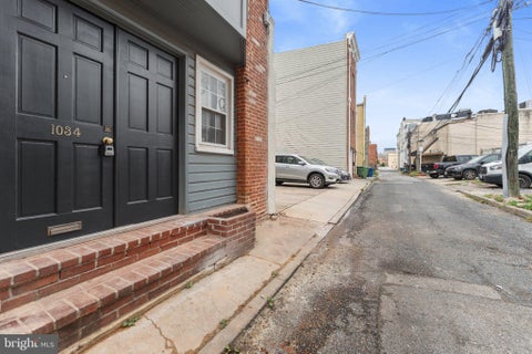 Townhouse For Sale - 1034 Olive Street<br/> Baltimore City County, BALTIMORE, MD 21230