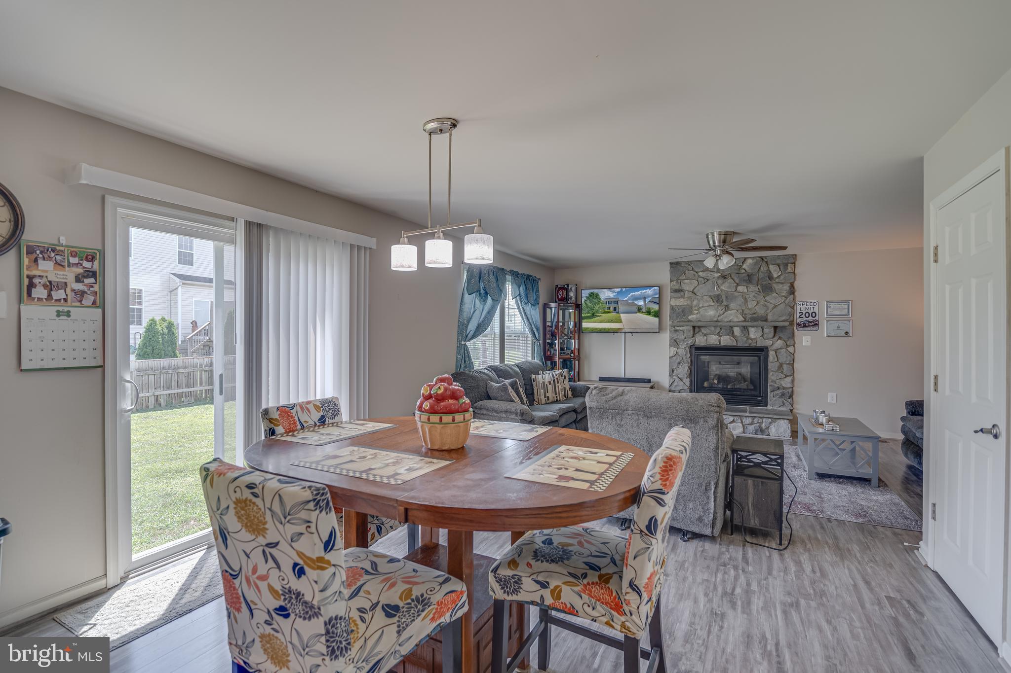 RIVERSIDE VILLAGES - Residential